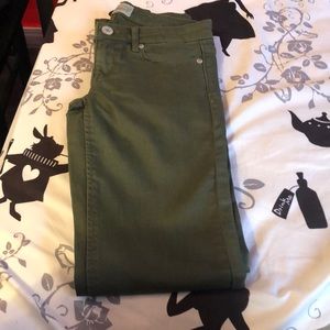 Smoke free house size (0) dark green